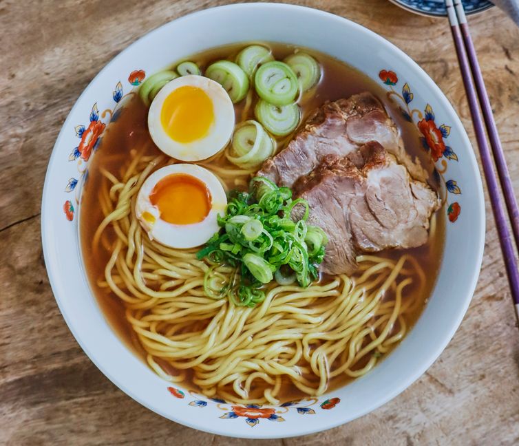 Simple and Easy Soy Sauce Ramen