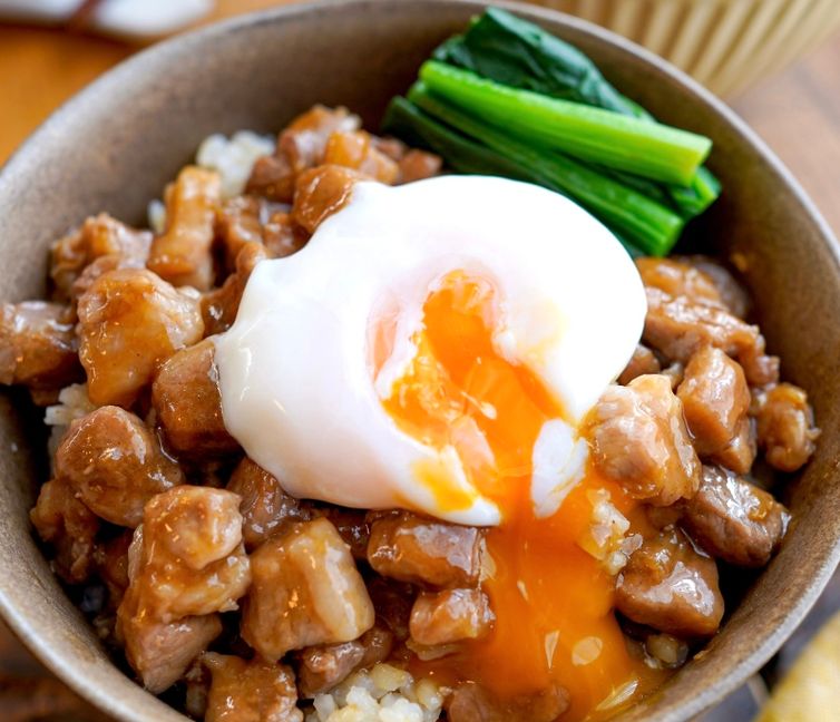 Soy-Ginger Simmered Pork Bowl with Hot Spring Eggs (Buta Kakuni Shigure-Don)