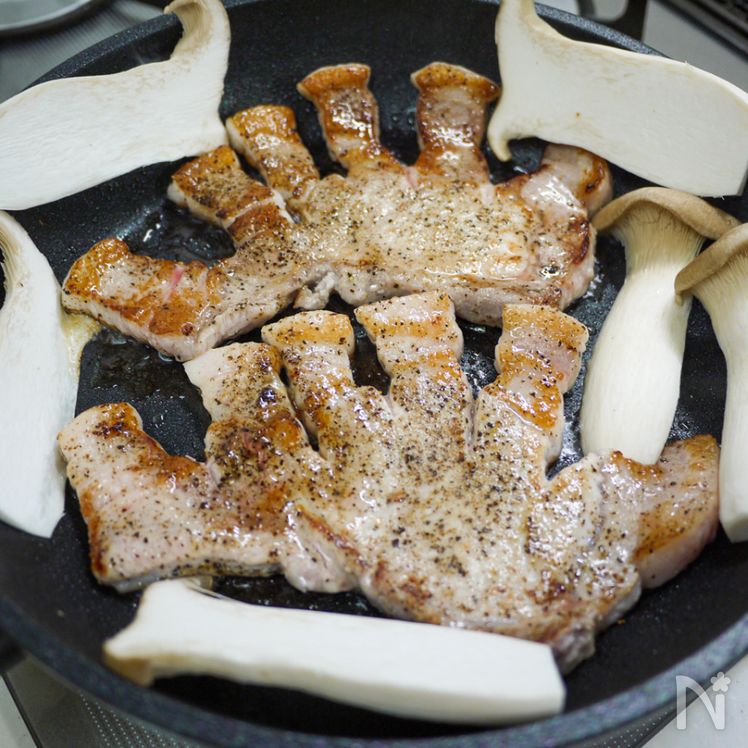 Japanese Pork Steak (Tonteki) with Savory Soy Sauce Process3