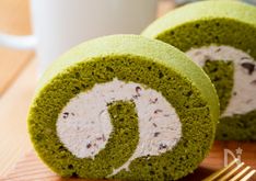 Matcha Roll Cake – Fluffy & Moist  Bakery-Style