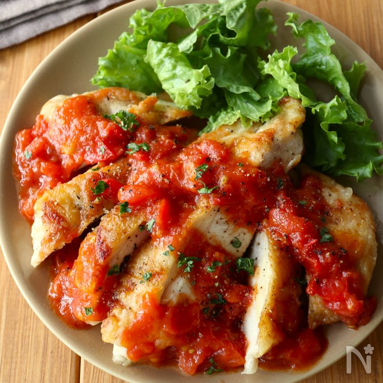 One-Pan Chicken Breast Steak with Tomato Garlic Sauce Process4