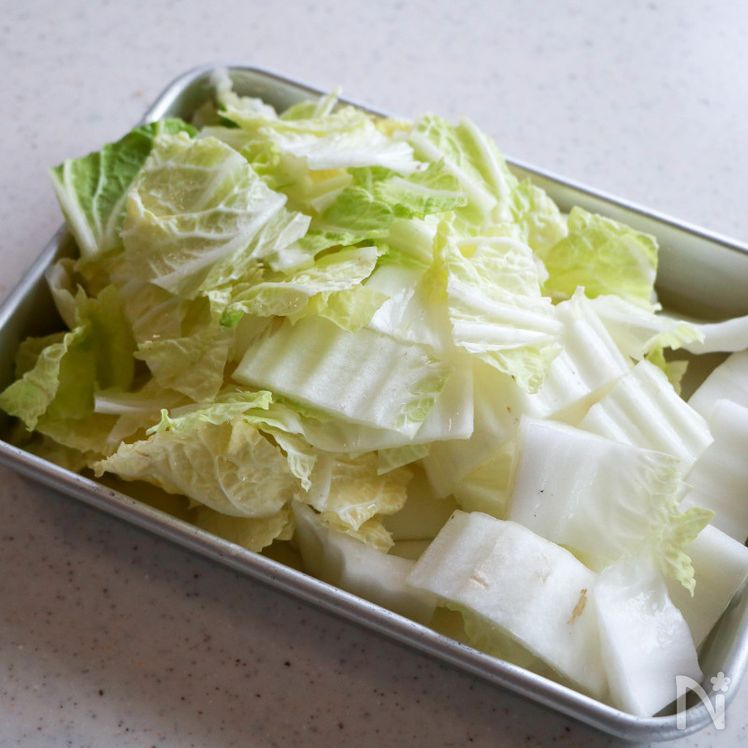 Quick Pickled Napa Cabbage with Shirodashi – Light and Refreshing Process1