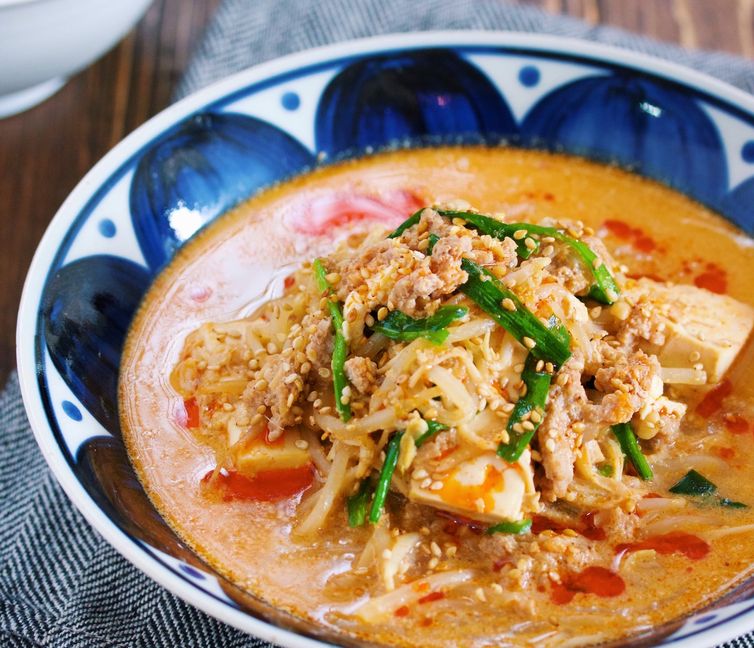 Spicy Tantan-Style Soup with Bean Sprouts and Tofu
