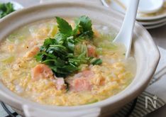 Classic Japanese Rice Porridge (Salmon Zosui)