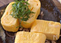 Japanese Rolled Omelet with Shirodashi (White Dashi)