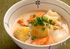Hearty Ishikari-Style Salmon and Potato Soup