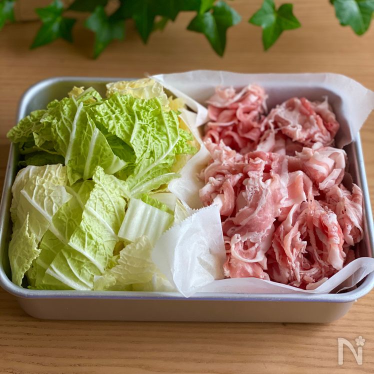 Quick & Satisfying Sesame–Miso Soup with Pork Belly and Napa Cabbage Preparation