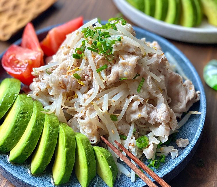 Pork Shabu Namul – A Hearty and Refreshing Salad