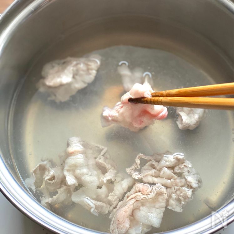 Pork Shabu Namul – A Hearty and Refreshing Salad Process1