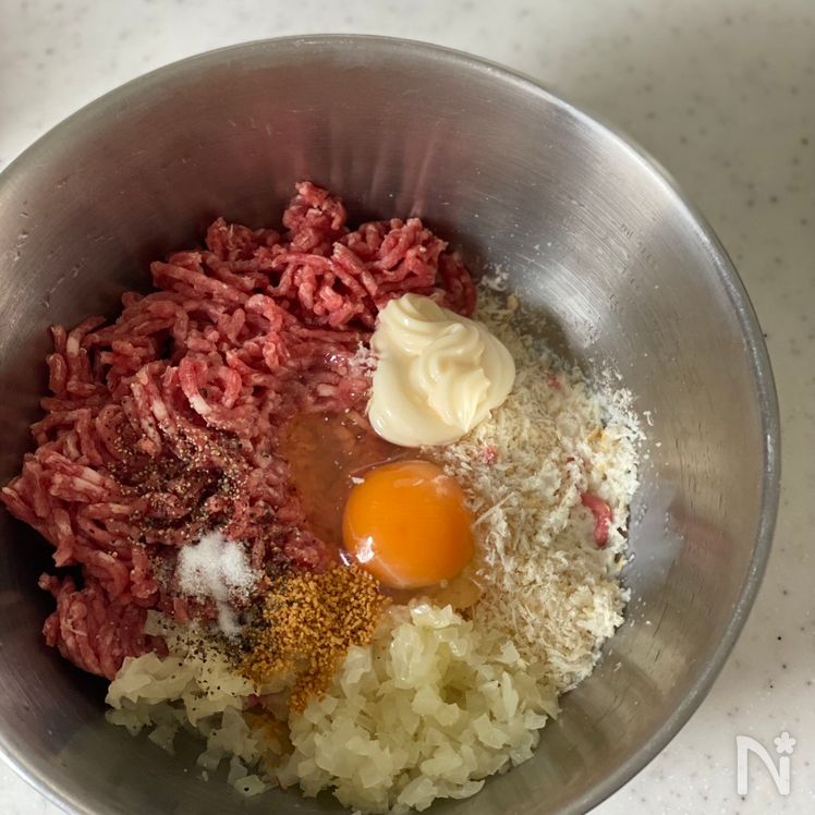 Basic Hamburg Steak Recipe (基本のハンバーグ) Process2