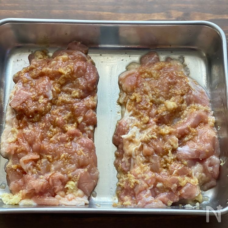 Crispy Japanese-Style Fried Chicken Process1