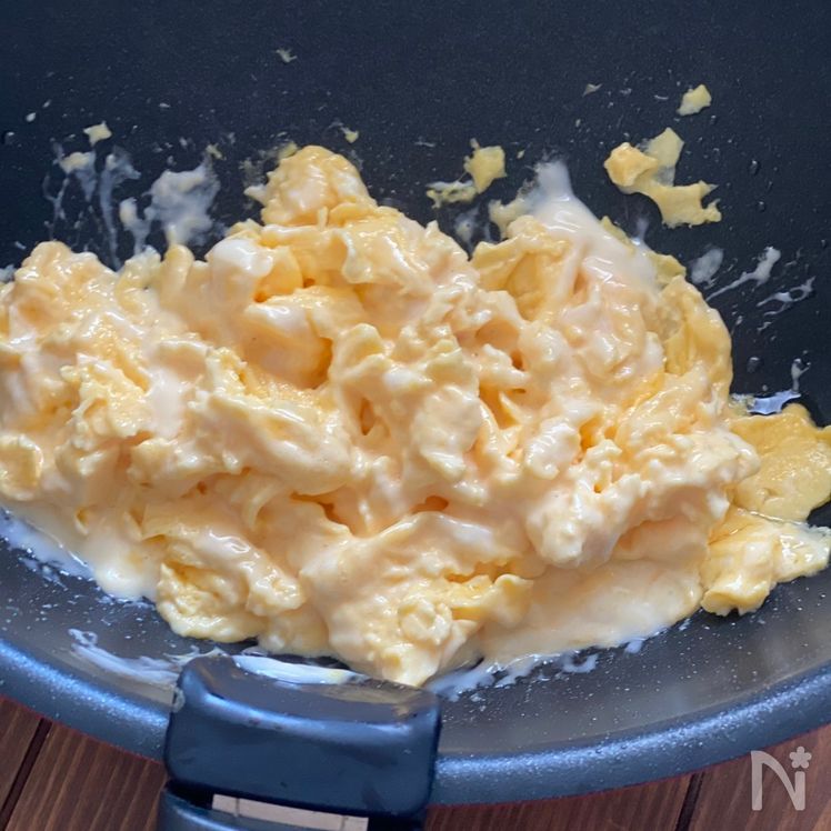 Teriyaki Chicken and Fluffy Egg Rice Bowl (Teritama Chicken-Don) Process4