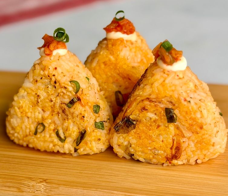 Vegan Kimcheeze Onigiri (Kimchi & Cheese)