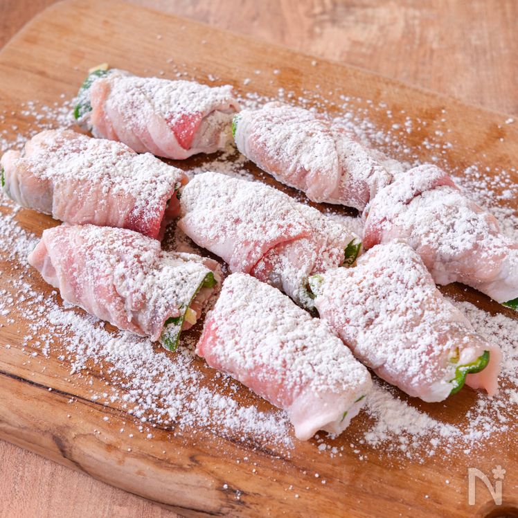 Cheesy Pork-Wrapped Peppers with Yakiniku Sauce Process2