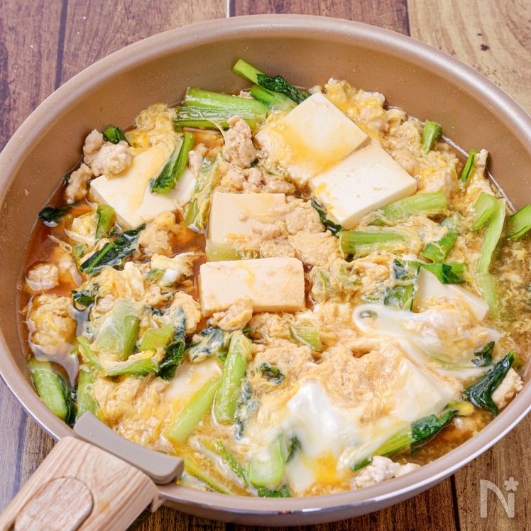 Tofu and Ground Chicken Simmered with Egg – A Comforting Japanese-Style Dish Process3