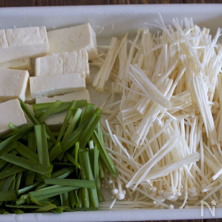 Spicy Tantan-Style Soup with Bean Sprouts and Tofu Process1