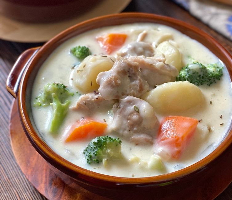 Homemade Cream Stew （自家製クリームシチュー）