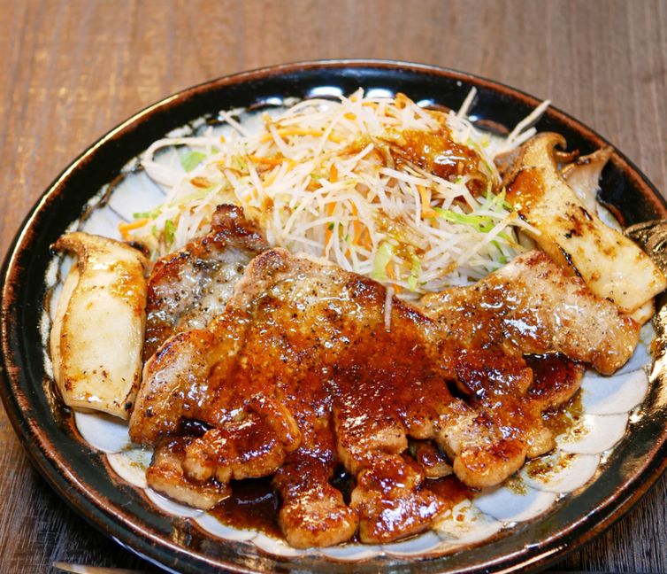 Japanese Pork Steak (Tonteki) with Savory Soy Sauce