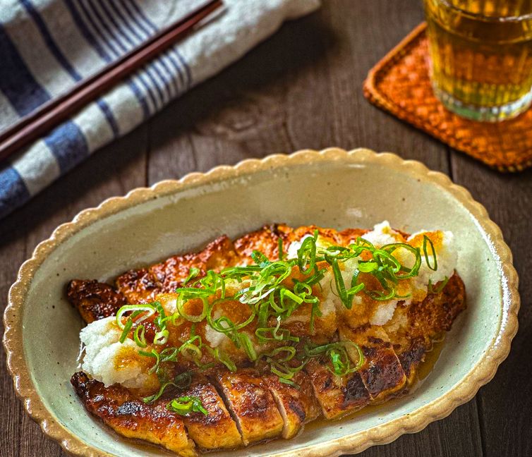 Rendelenmiş Daikon ile Tek Tavada 20 Dakikada Tatlı Ekşi Tavuk