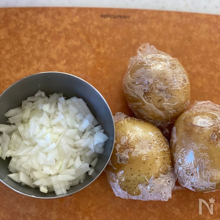 Fluffy Potato Croquettes (Korokke, コロッケ) Process1