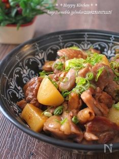 Sweet and Savory Garlic Chicken with Fluffy Potatoes