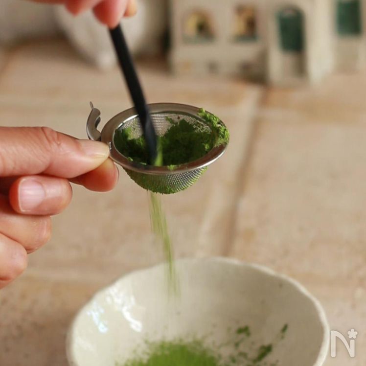 Matcha mousse Process1