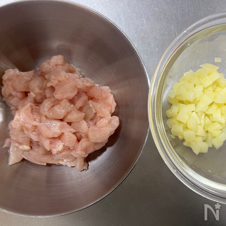 Potato and Cheese Curry Chicken Nuggets Preparation