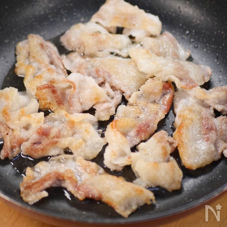 Rich and Velvety Eggplant Hoisin Stir-Fry (Japanese-style Twice-Cooked Pork) Process3