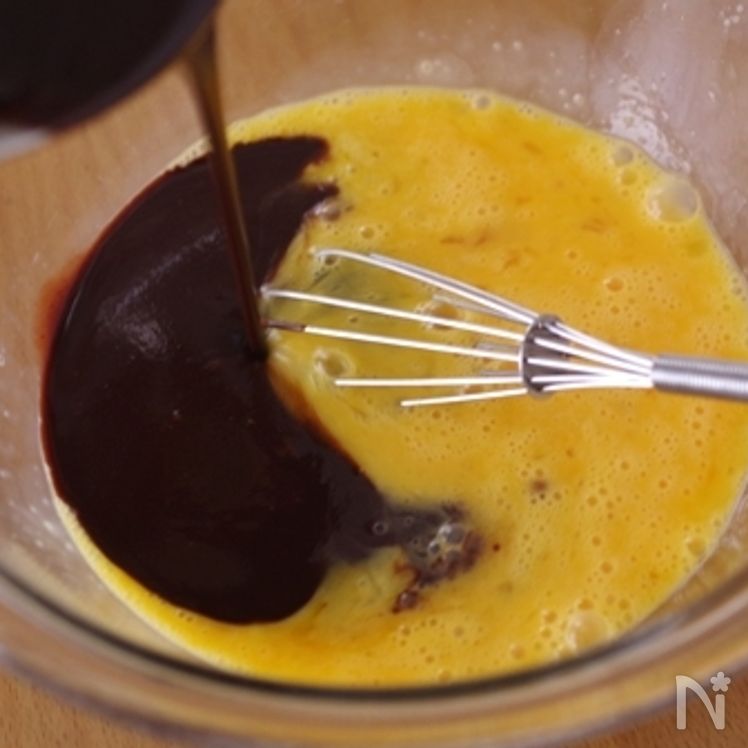 Rich & Decadent Half-Baked Chocolate Gateau Process2