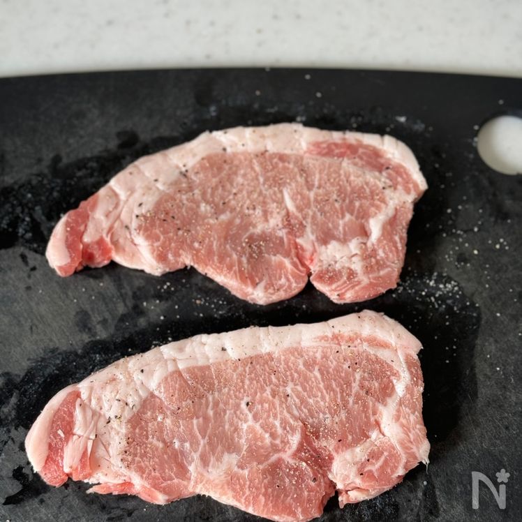 Garlic Butter Soy Sauce Pork Sauté Process3