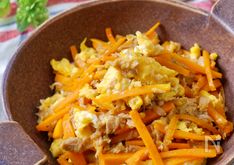 Carrot Shirishiri with Tuna and Soft Scrambled Egg