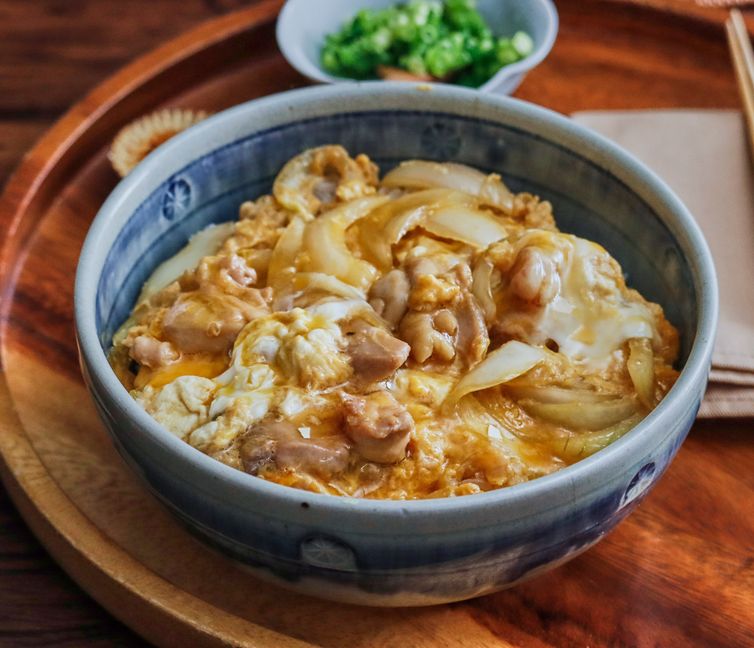 Chicken and Egg Oyakodon Rice Bowl