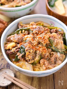 Sweet and Savory Beef Sukiyaki Bowl with Egg