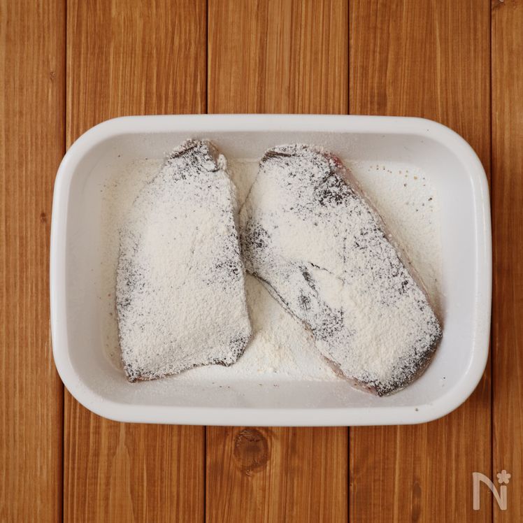 One-Pan 10-Minute White Fish Sauté with Butter and Soy Sauce Process1