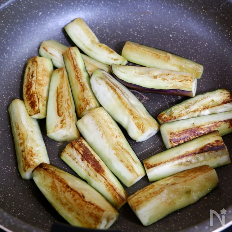 Perfect with Rice: Japanese-Style Mapo Eggplant Process2