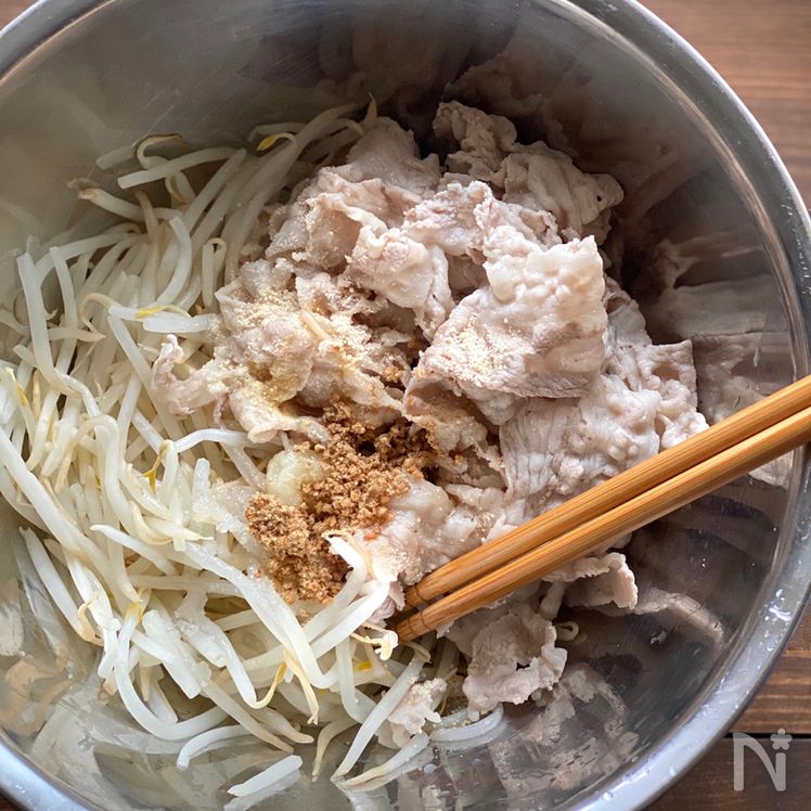 Pork Shabu Namul – A Hearty and Refreshing Salad Process3