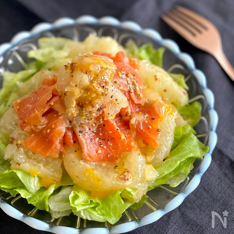 Grapefruit and Smoked Salmon Salad Process3