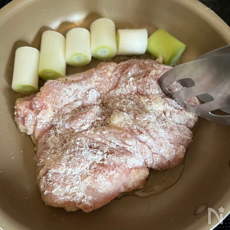Irresistible Golden Teriyaki Chicken with Scallions Process1