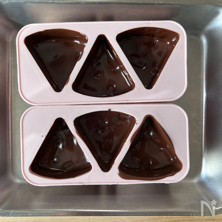 3-Ingredient Oreo Cream-Filled Chocolates Process2