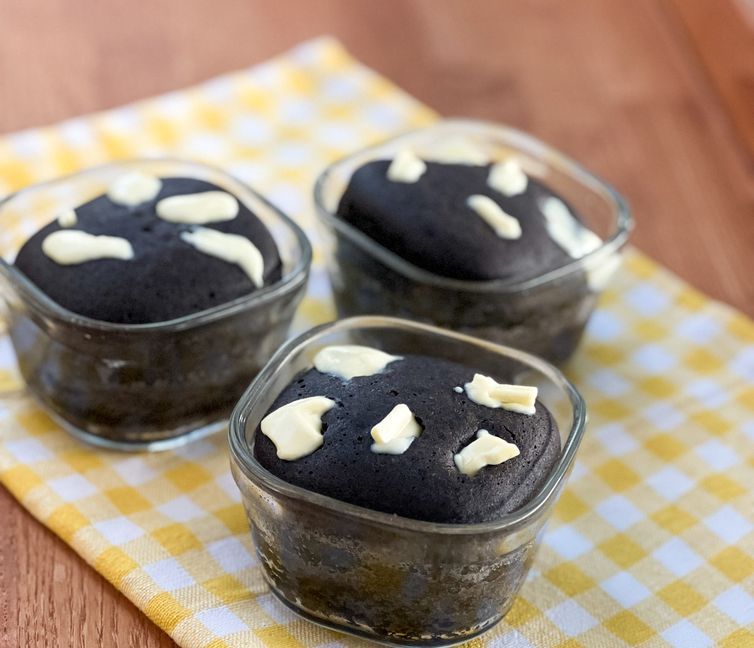Black Sesame Steamed Bun