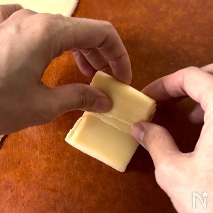 Cheese-Stuffed Hamburg Steak (チーズハンバーグ) Process3