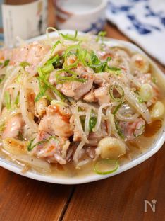 Garlic Chicken Thigh Stir-Fry with Salty Scallion Sauce