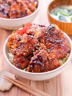 Chicken Tenderloin Cutlet Rice Bowl with Tonkatsu Sauce (Sauce Katsu Donburi)
