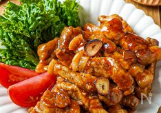 Hearty Garlic and Soy Sauce-Glazed Tonkatsu