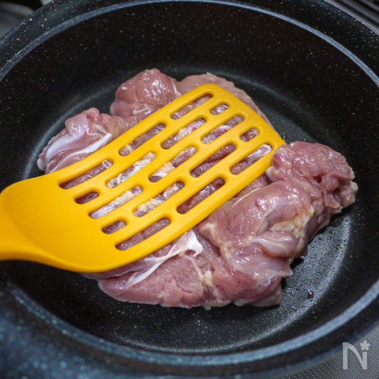 Crispy-Skin Chicken Teriyaki Process1