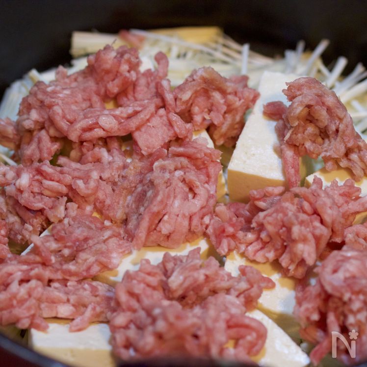 Spicy Tantan-Style Soup with Bean Sprouts and Tofu Process2
