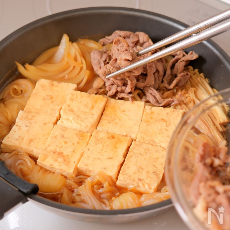 Simple Simmered Tofu and Meat (Nikudōfu, 肉豆腐) Process3