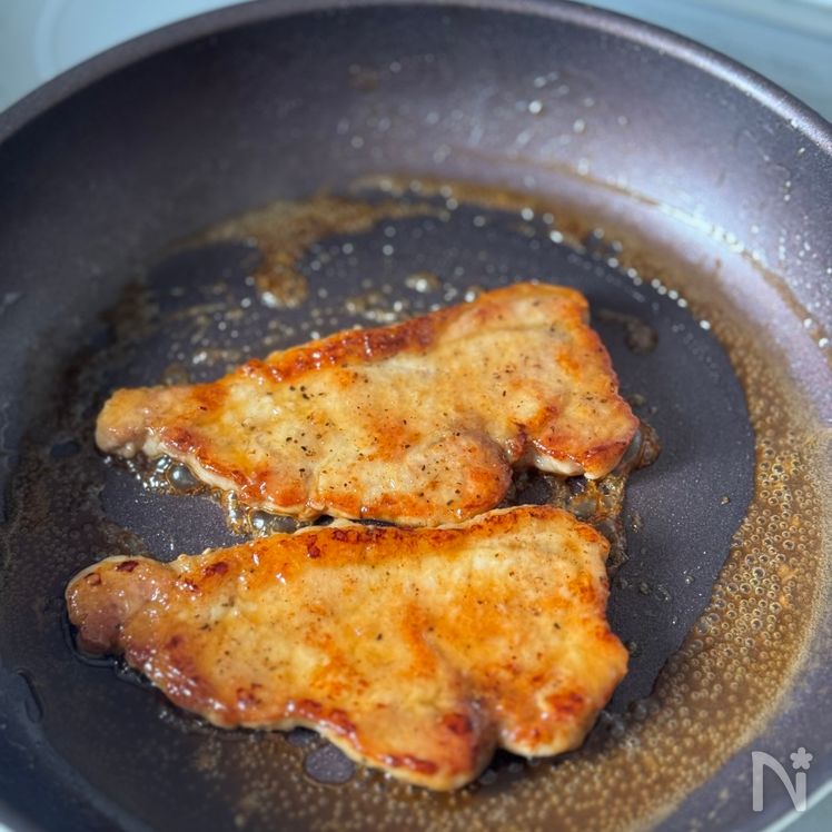 Garlic Butter Soy Sauce Pork Sauté Process8