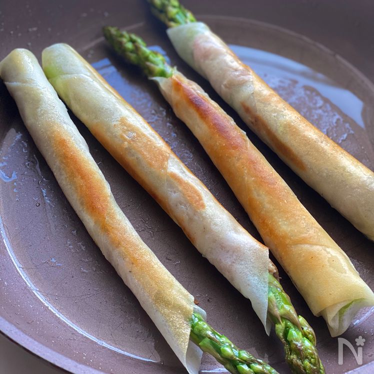 Izakaya-Style Asparagus Spring Rolls Process4