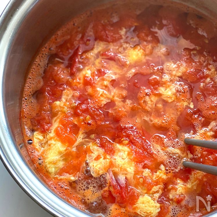 Umami-Packed! Tomato & Egg “Sanrātan”-Style Soup Process2